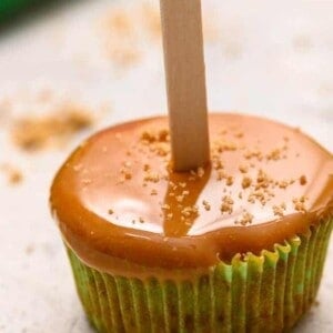 Caramel Apple Cupcakes