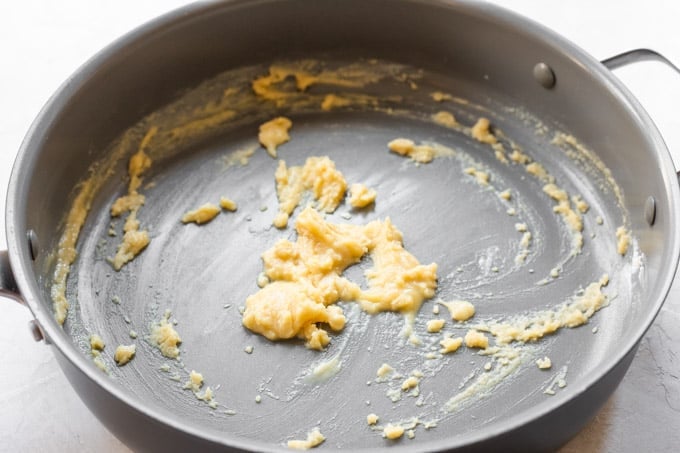 Thick paste that forms when mixing butter with flour.