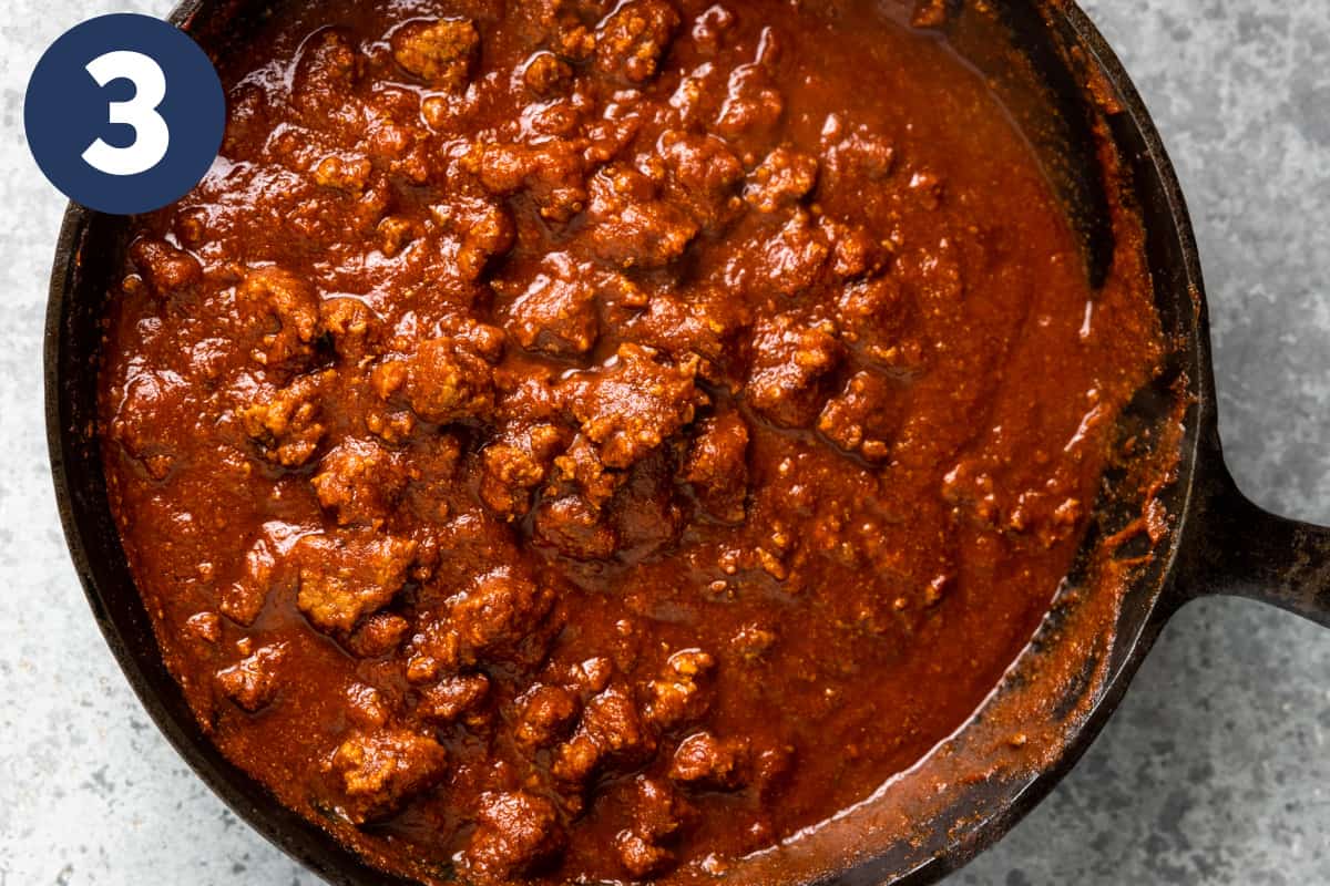 Skillet filled with an easy Texas style chili. 